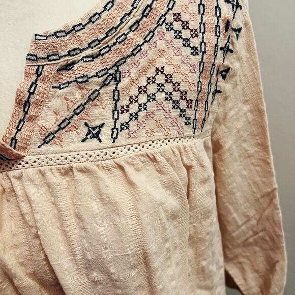 Knox Rose Women’s Small Embroidered Peasant Top Peach (A0127) - Picture 2 of 6